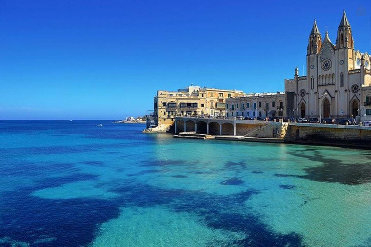 Idyllic Apartment Steps From The Promenade Sliema Exterior photo