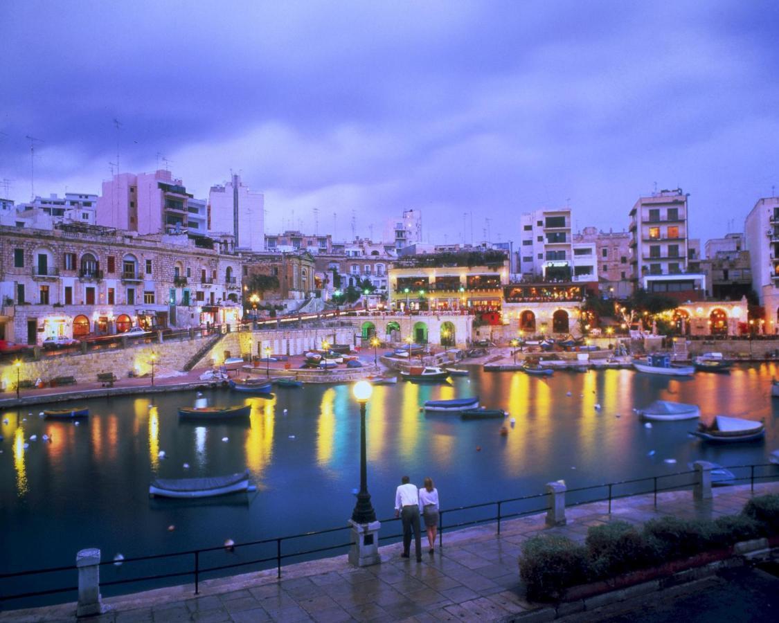 Idyllic Apartment Steps From The Promenade Sliema Exterior photo
